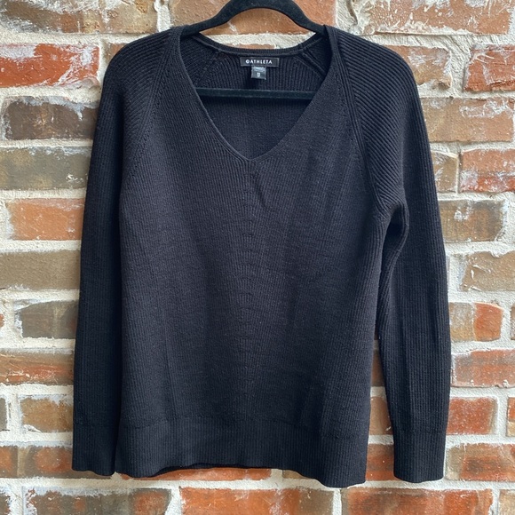 Athleta Extra Fine Merino Wool Blend V-Neck Sweater Women’s Size XS - Picture 1 of 12